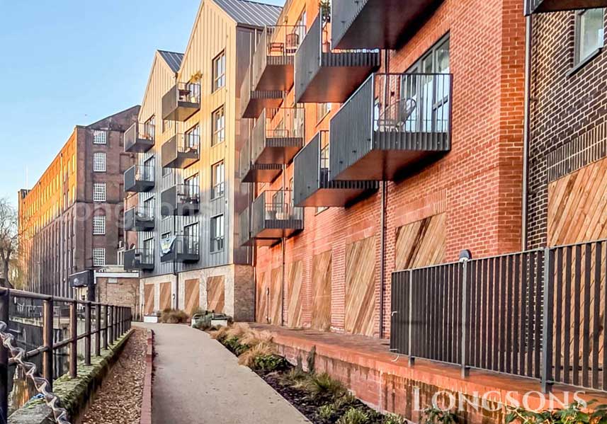 2 bedroom apartment for rent in St James Quay, Norwich - Longsons